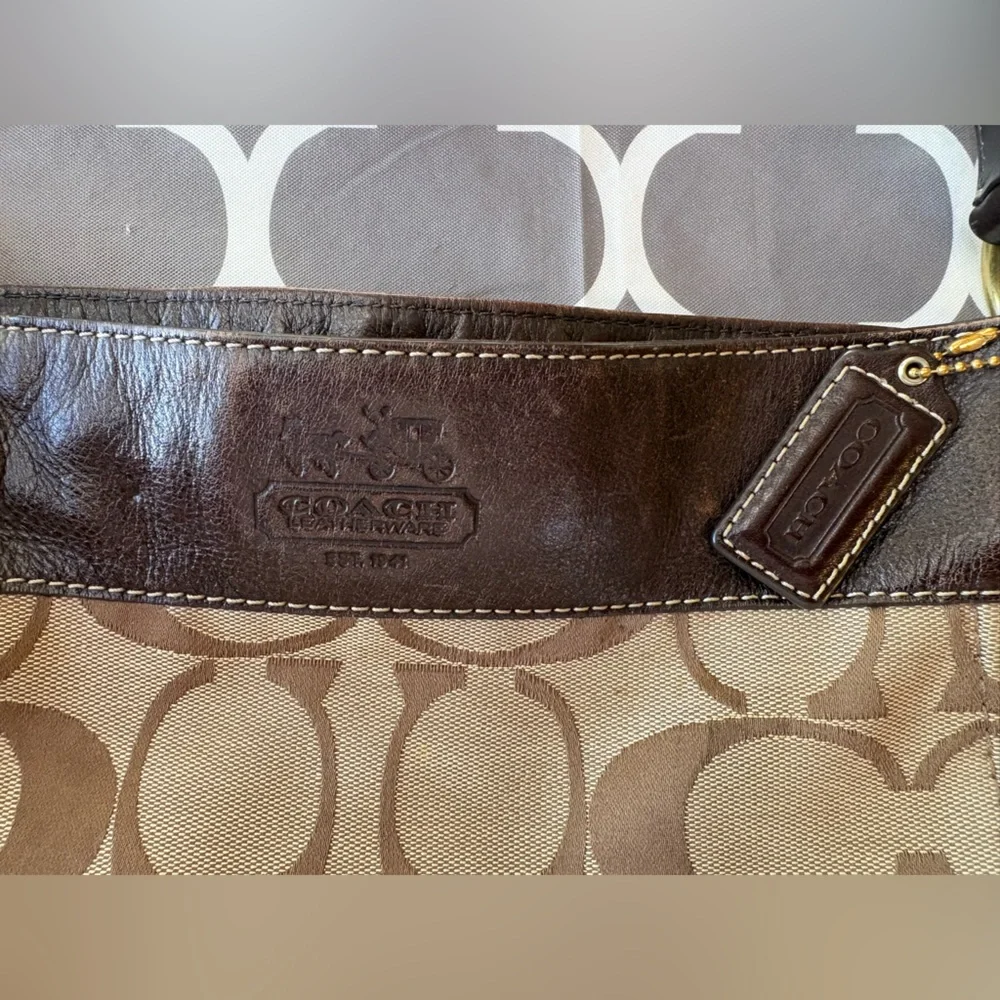 COACH F12657 Zoe Signature Canvas Gold Hardware Leather Trim Hobo Bag & Wallet - Picture 6 of 14